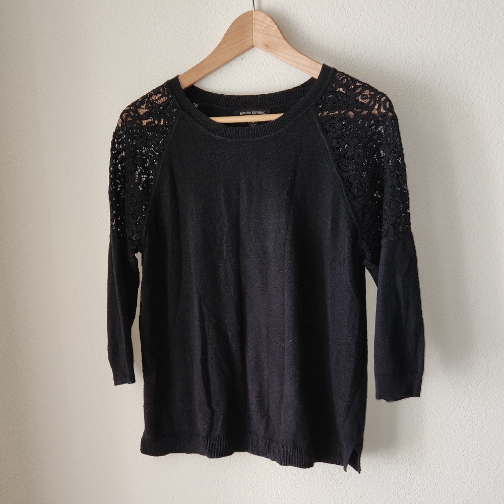 Banana Republic Black Lace Accent 3/4 Sleeve Knit Sweater Sz S Whimsigoth Office